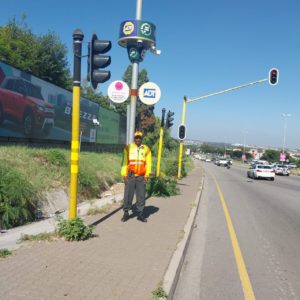 fidelity adt officer standing by the SafeCity CCTV